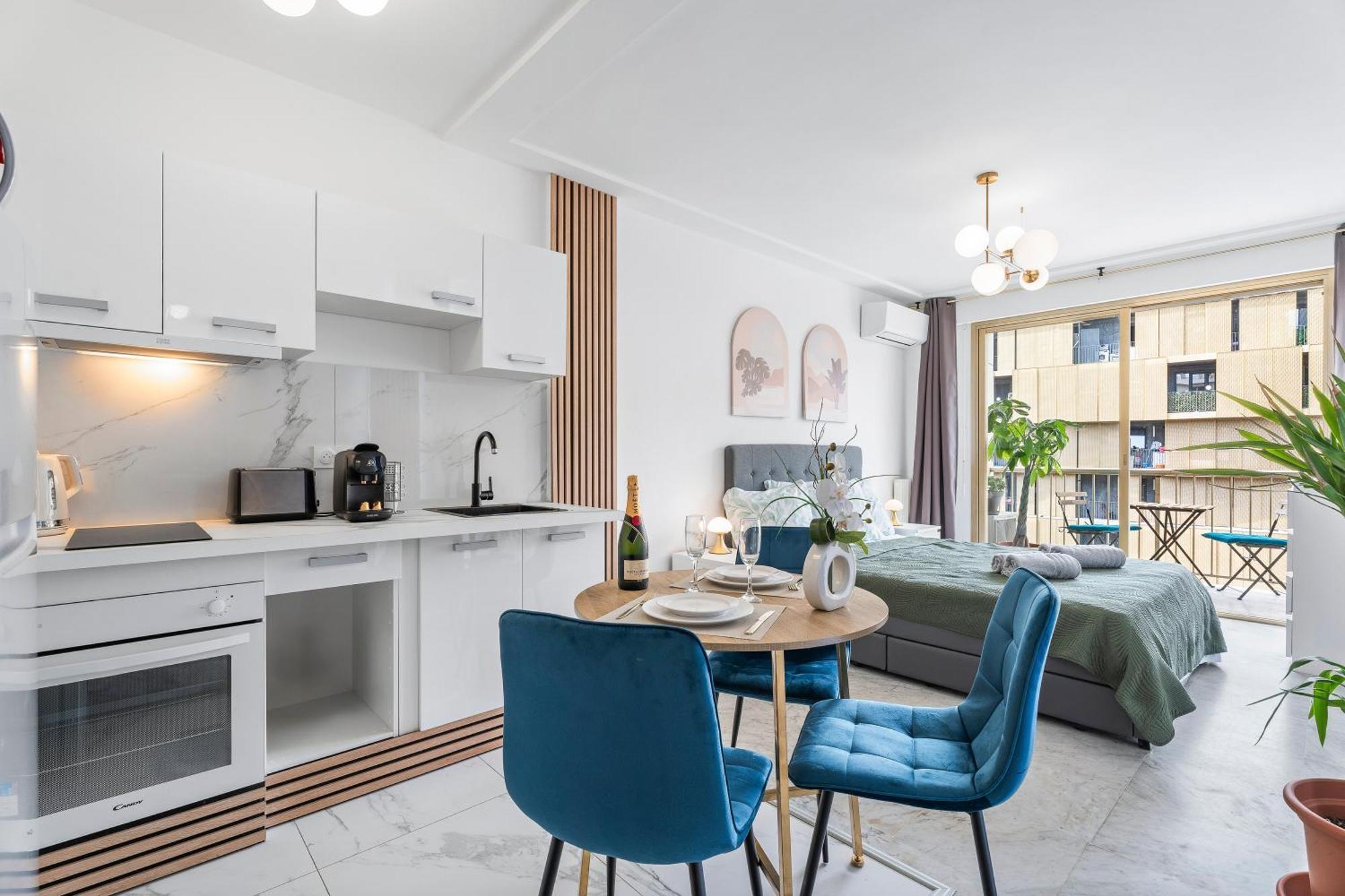 Elegant Studio Avec Terrasse Proche Mer Tramway نيس المظهر الخارجي الصورة